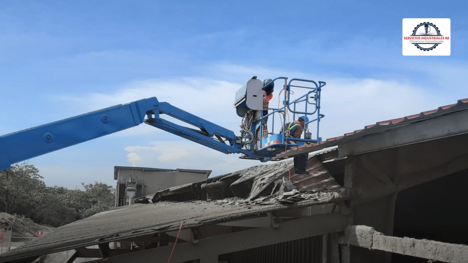 Montaje de techos y estructuras metálicas