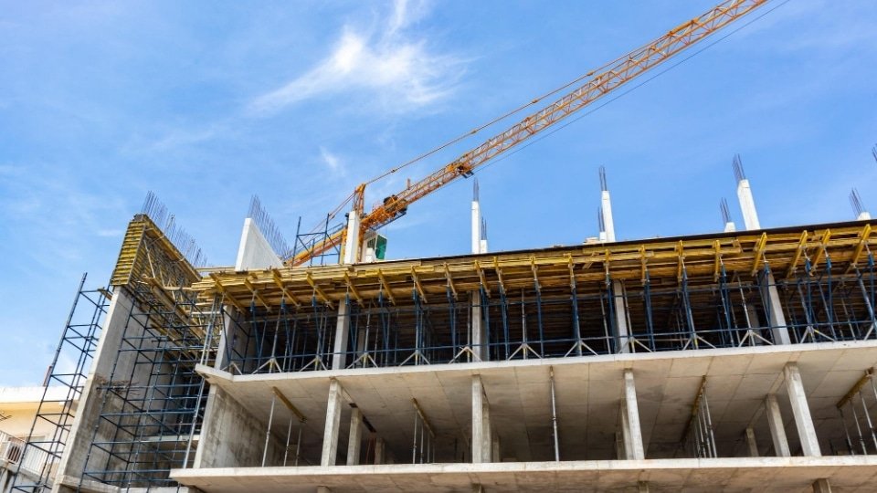 Construcción Industrial Guía Completa para Empresas y Proyectos